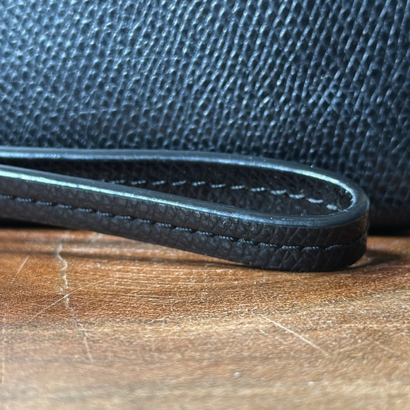 COACH Crossgrain Leather Zip Around Small Wallet/Wristlet - Picture 4 of 12